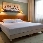 Park By Radisson Meriton Conference & 4* Tallinn