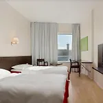 Hotel Park By Radisson Meriton Conference &