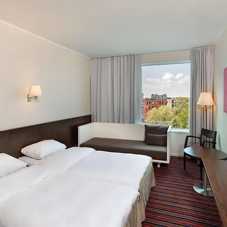 Hotel Park By Radisson Meriton Conference &