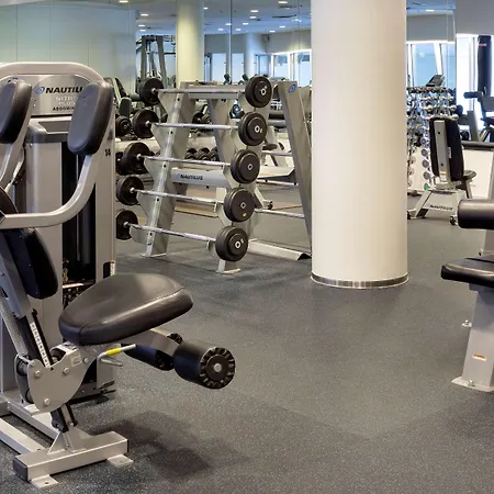 Park By Radisson Meriton Conference & Hotel 4*