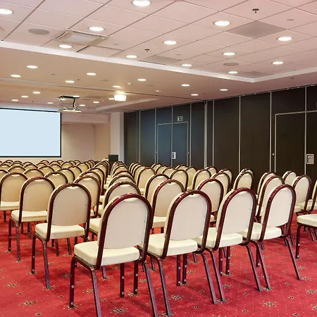 Park By Radisson Meriton Conference & Hotel