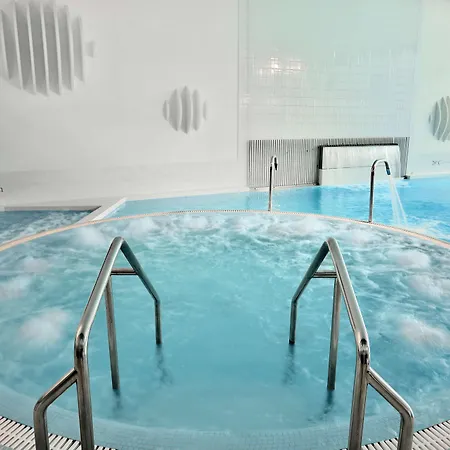 Park By Radisson Meriton Conference & 4* Reval