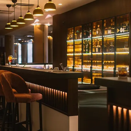 Park By Radisson Meriton Conference & Hotel 4*