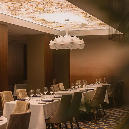 Park By Radisson Meriton Conference & 4*