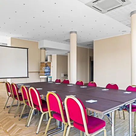 Park By Radisson Meriton Conference & 4* Tallinn