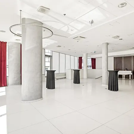 Отель Park By Radisson Meriton Conference & Таллин