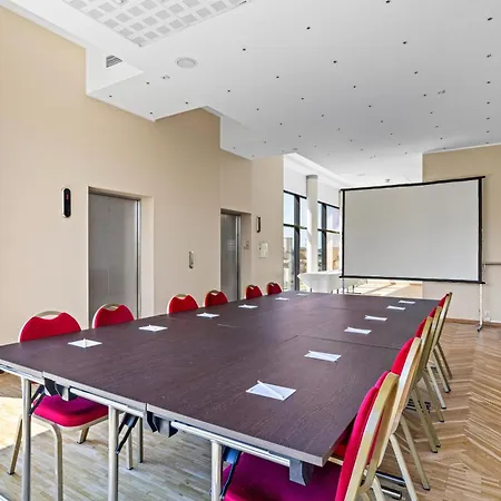 Park By Radisson Meriton Conference & 4* Tallinn