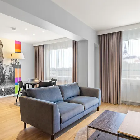 塔林梅丽顿雷迪森丽柏会议spa酒店 4* 塔林