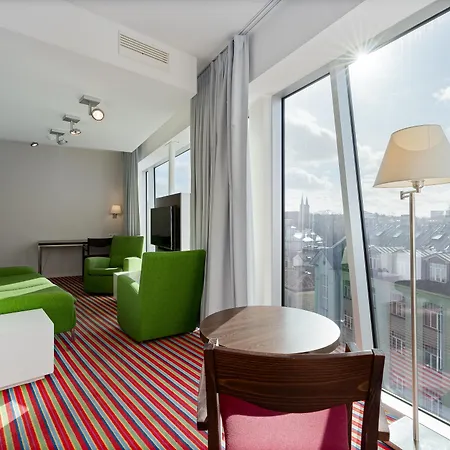 Park By Radisson Meriton Conference &