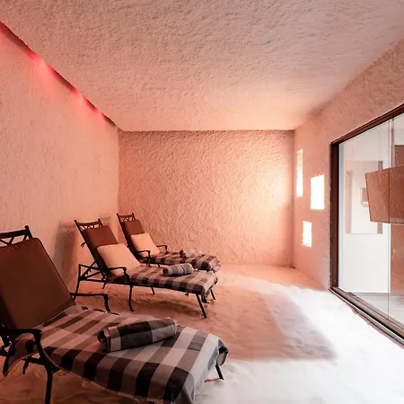 Hotel Park By Radisson Meriton Conference & 4*