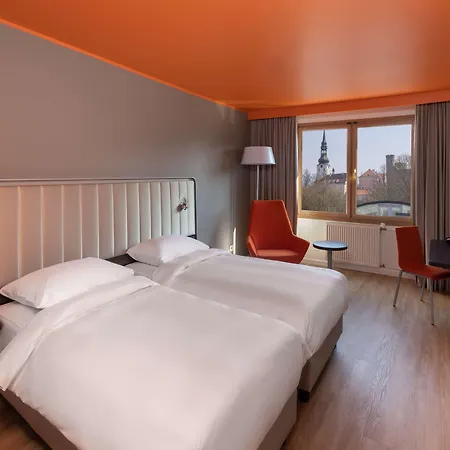 Park By Radisson Meriton Conference & 4*