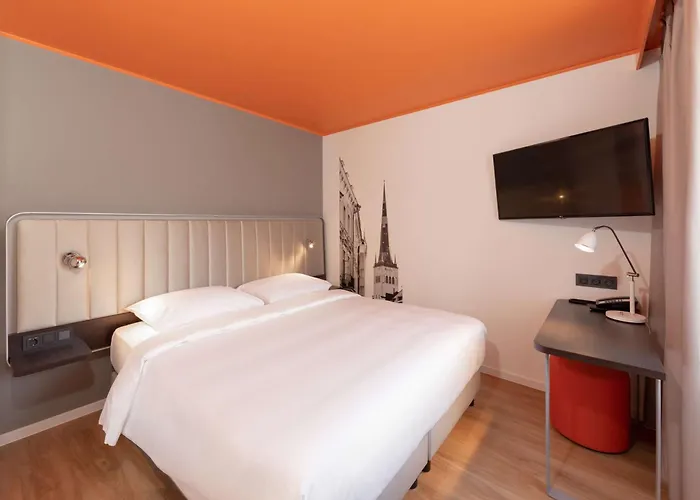 塔林梅丽顿雷迪森丽柏会议spa酒店 4*