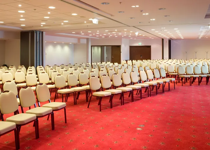 Park By Radisson Meriton Conference & Hotel