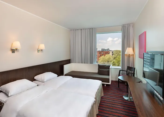 塔林梅丽顿雷迪森丽柏会议spa酒店 塔林