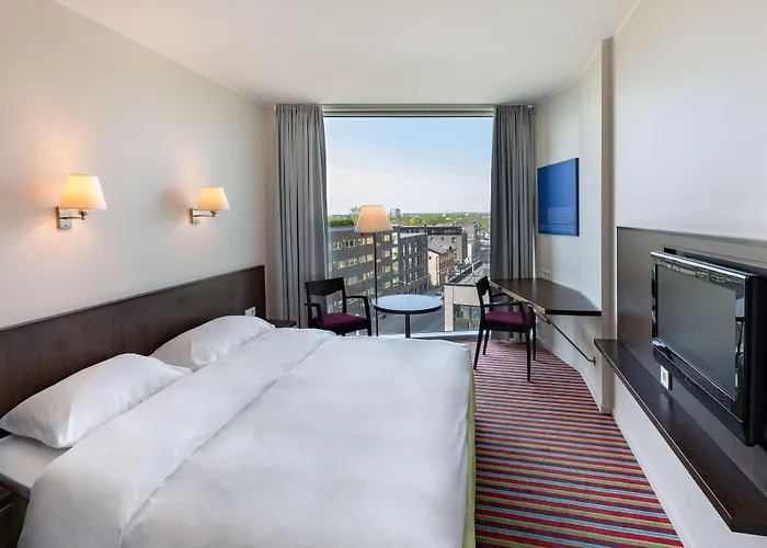 塔林梅丽顿雷迪森丽柏会议spa酒店 4* 塔林