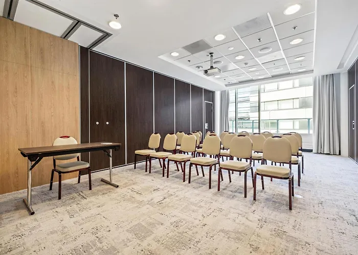 Hotel Park By Radisson Meriton Conference &