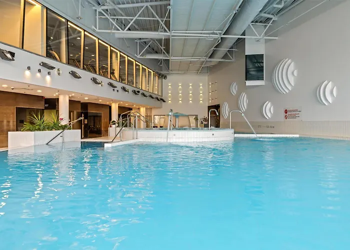 酒店 塔林梅丽顿雷迪森丽柏会议spa酒店 塔林