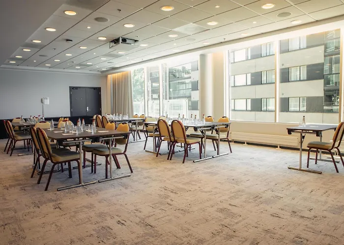 Park By Radisson Meriton Conference & 4*