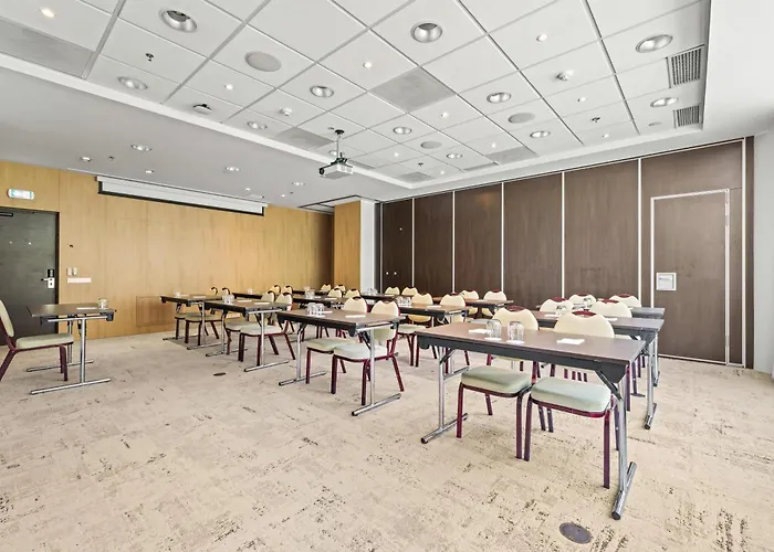 塔林梅丽顿雷迪森丽柏会议spa酒店 塔林