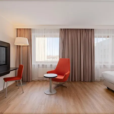 Hotel Park By Radisson Meriton Conference & 4*